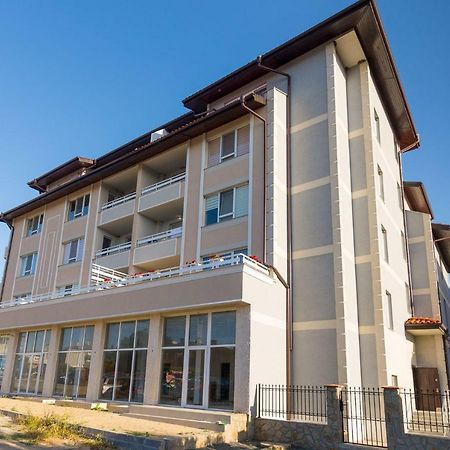 Hiora Apartments Vasiliko Zarewo Exterior foto