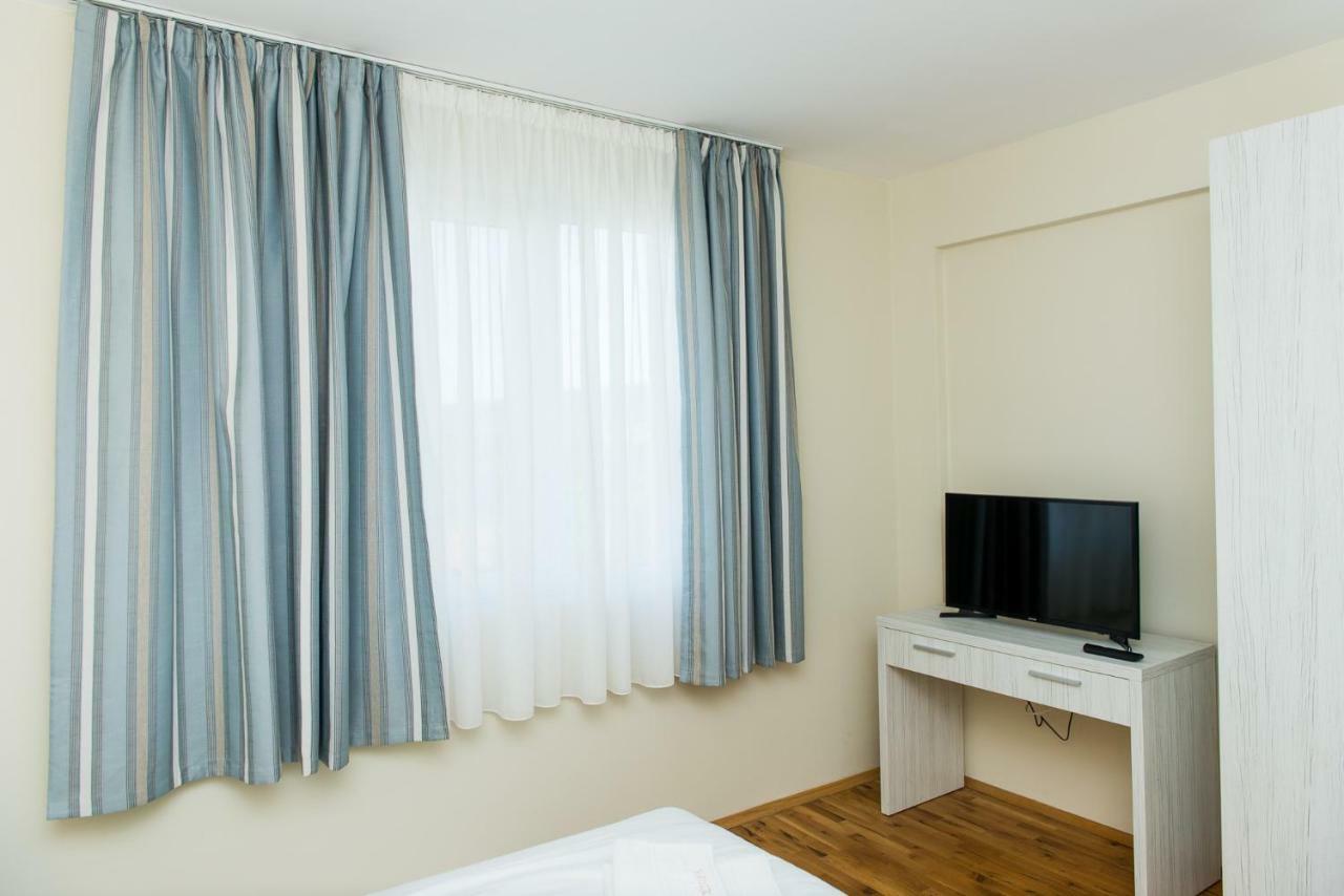 Hiora Apartments Vasiliko Zarewo Exterior foto