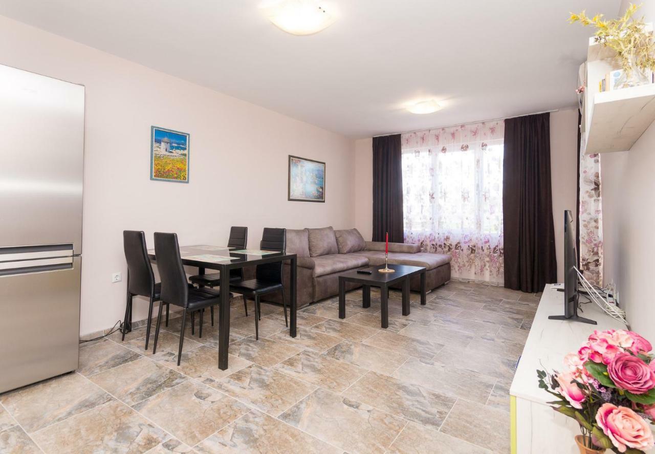 Hiora Apartments Vasiliko Zarewo Exterior foto